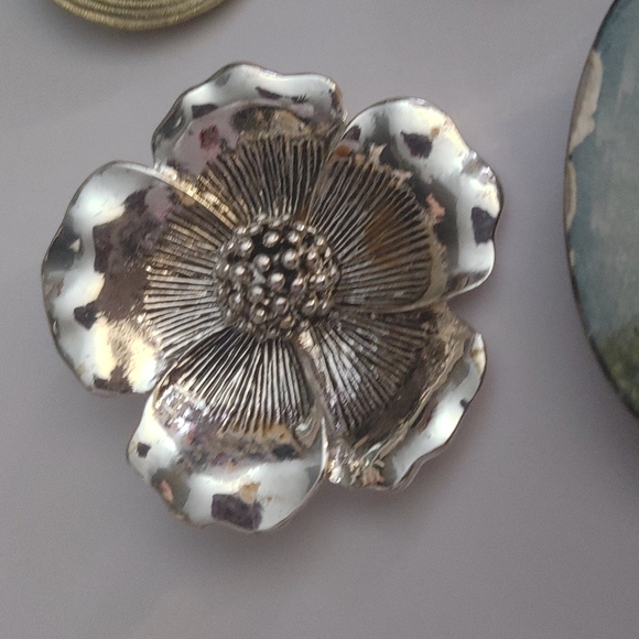 Brooch / Pin assortment 80s 90s - Picture 2 of 9